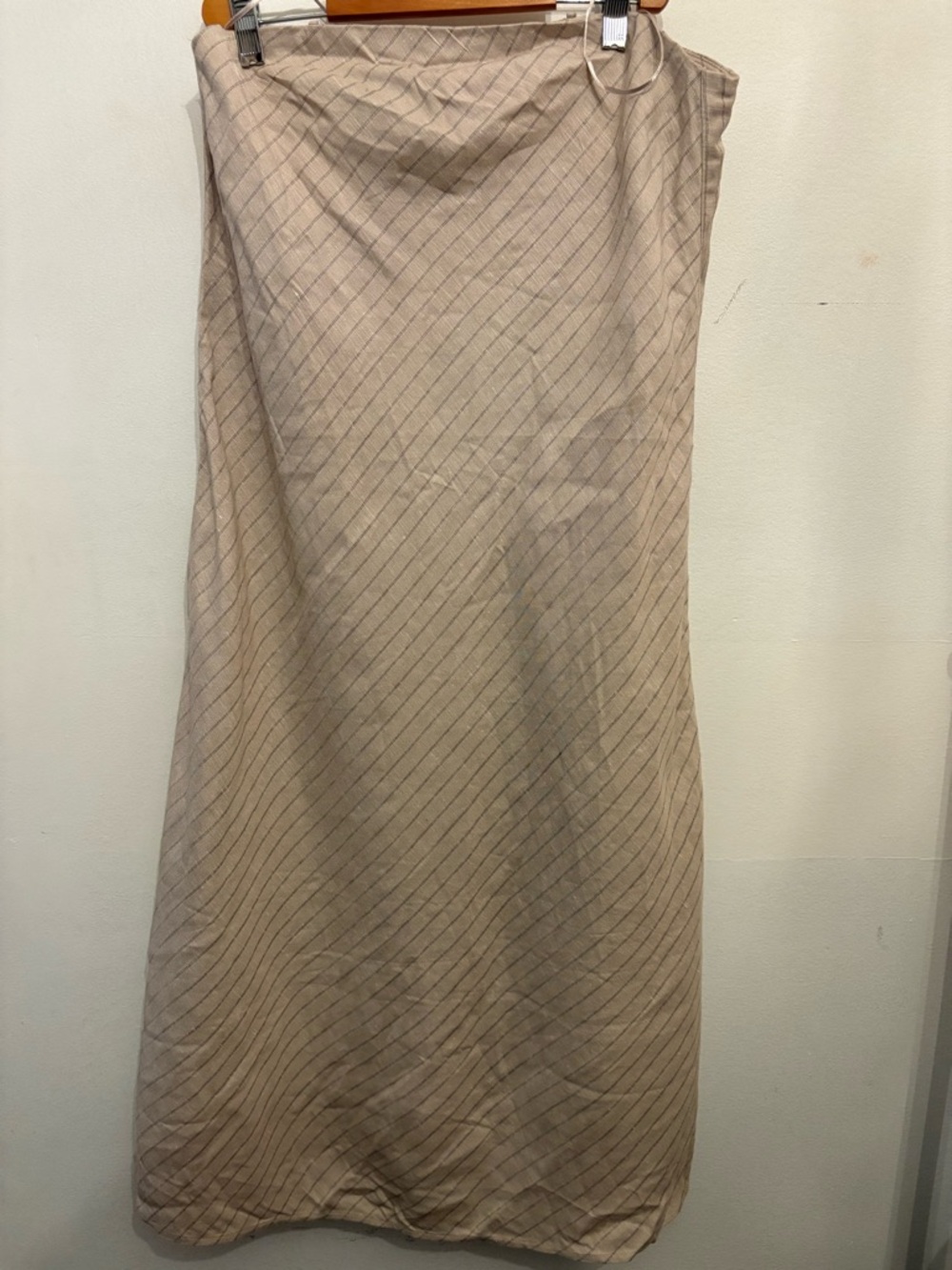 Banana Republic Strapless Cream Midi Dress - Picture 2 of 5